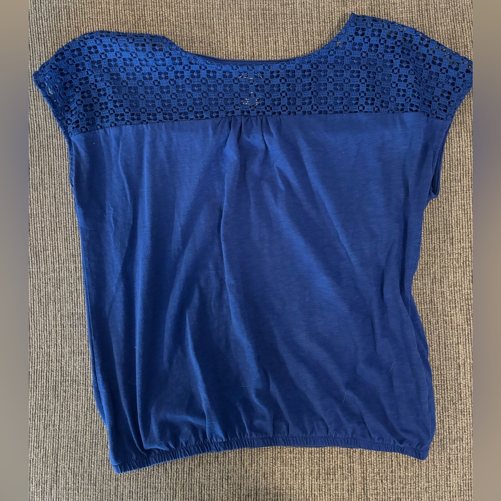 Blue blouse with lace top